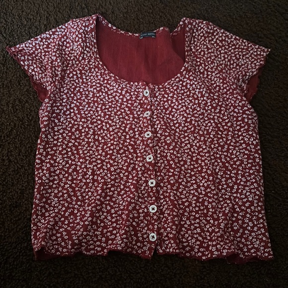 Brandy Melville Tops - Barley worn brandy Melville top